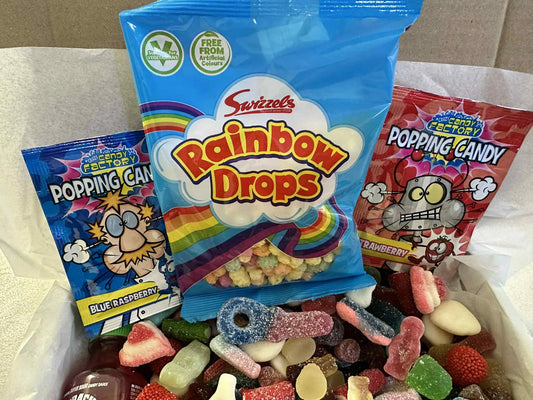 Mix box 1 x Souracha Sauce, 800g Mixed Sweets Popping Candy Rainbow Drops. image 1