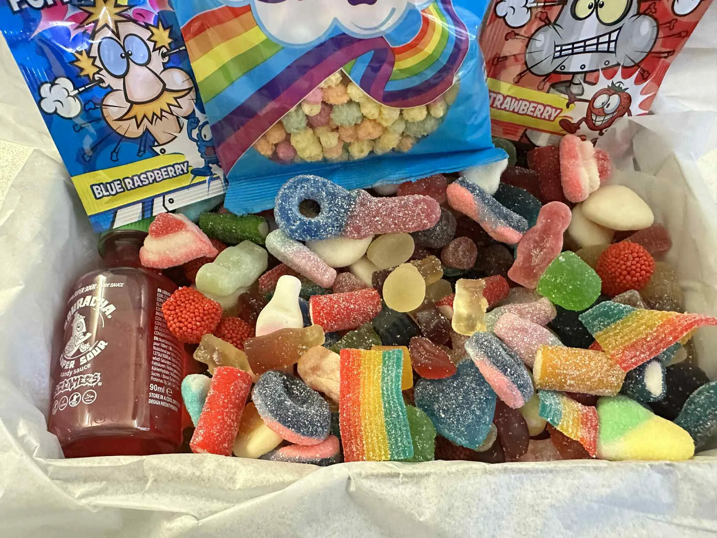 Mix box 1 x Souracha Sauce, 800g Mixed Sweets Popping Candy Rainbow Drops. image 2